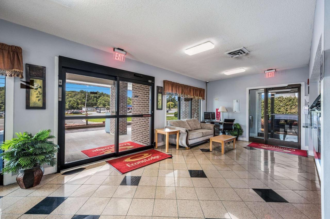 Econo Lodge Inn & Suites University Huntsville Εξωτερικό φωτογραφία