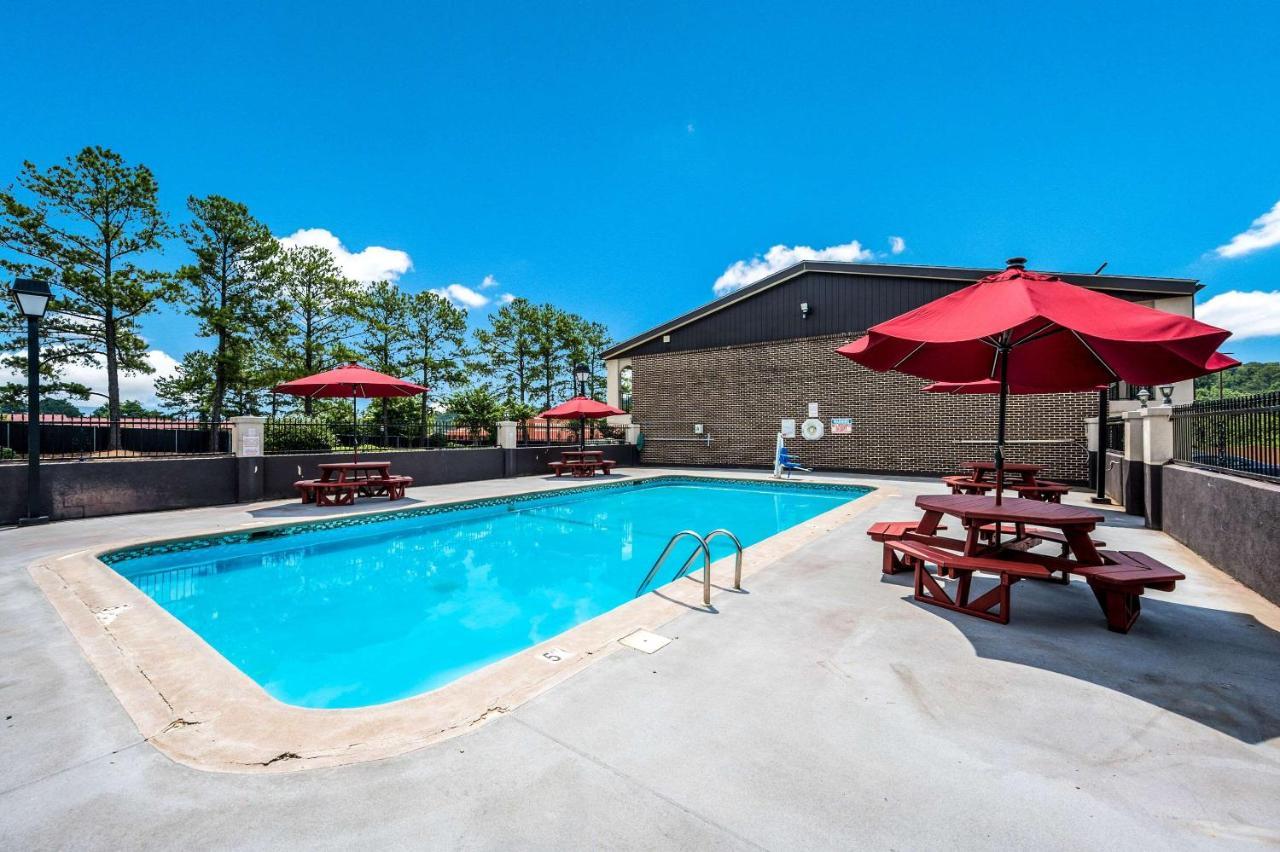 Econo Lodge Inn & Suites University Huntsville Εξωτερικό φωτογραφία