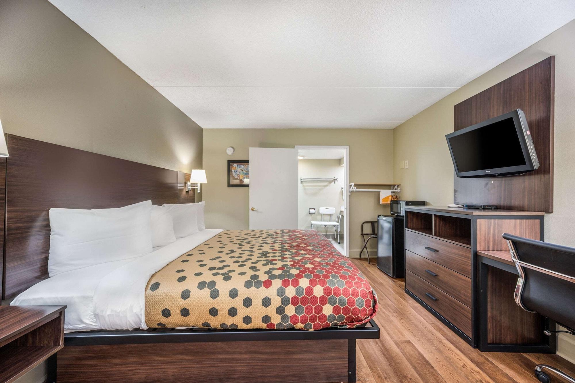 Econo Lodge Inn & Suites University Huntsville Εξωτερικό φωτογραφία